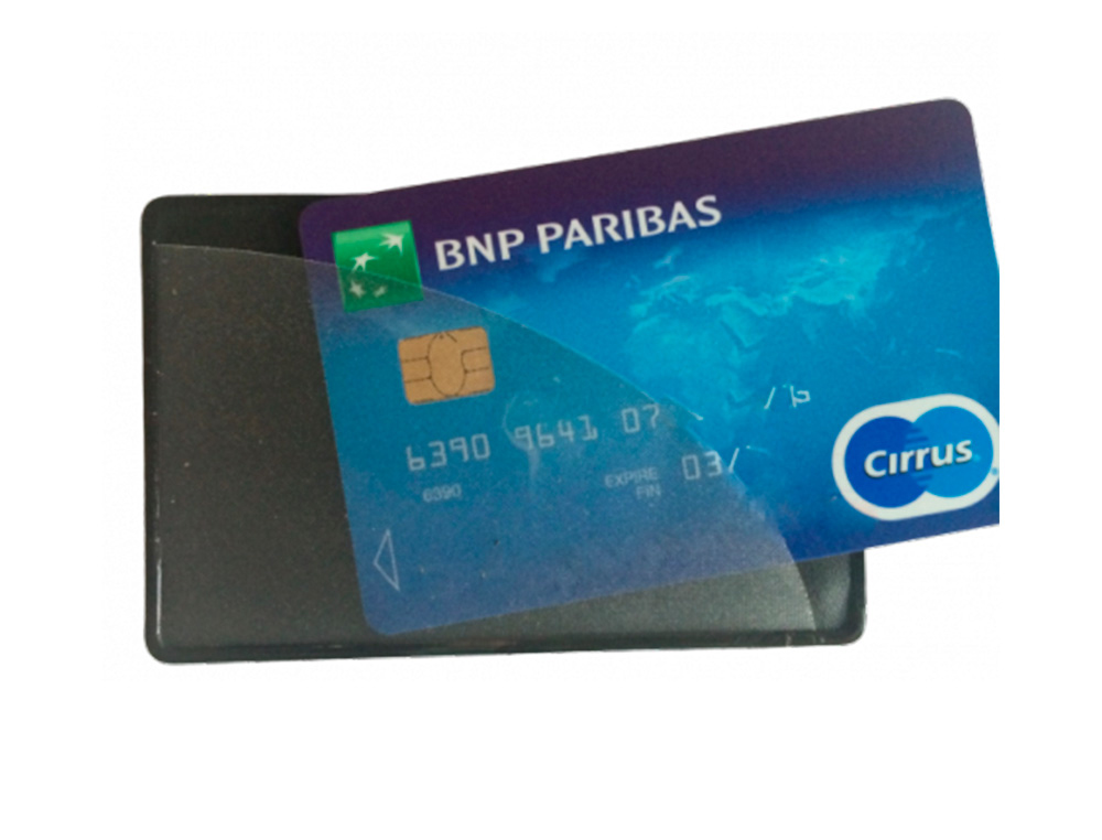 ETUI PROTEGE CARTE RFID 1C PVC